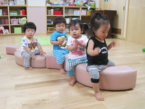 バスごっこ ひよこ組 保育日記 おおやけこども園 バスごっこ ひよこ組 保育日記 おおやけこども園